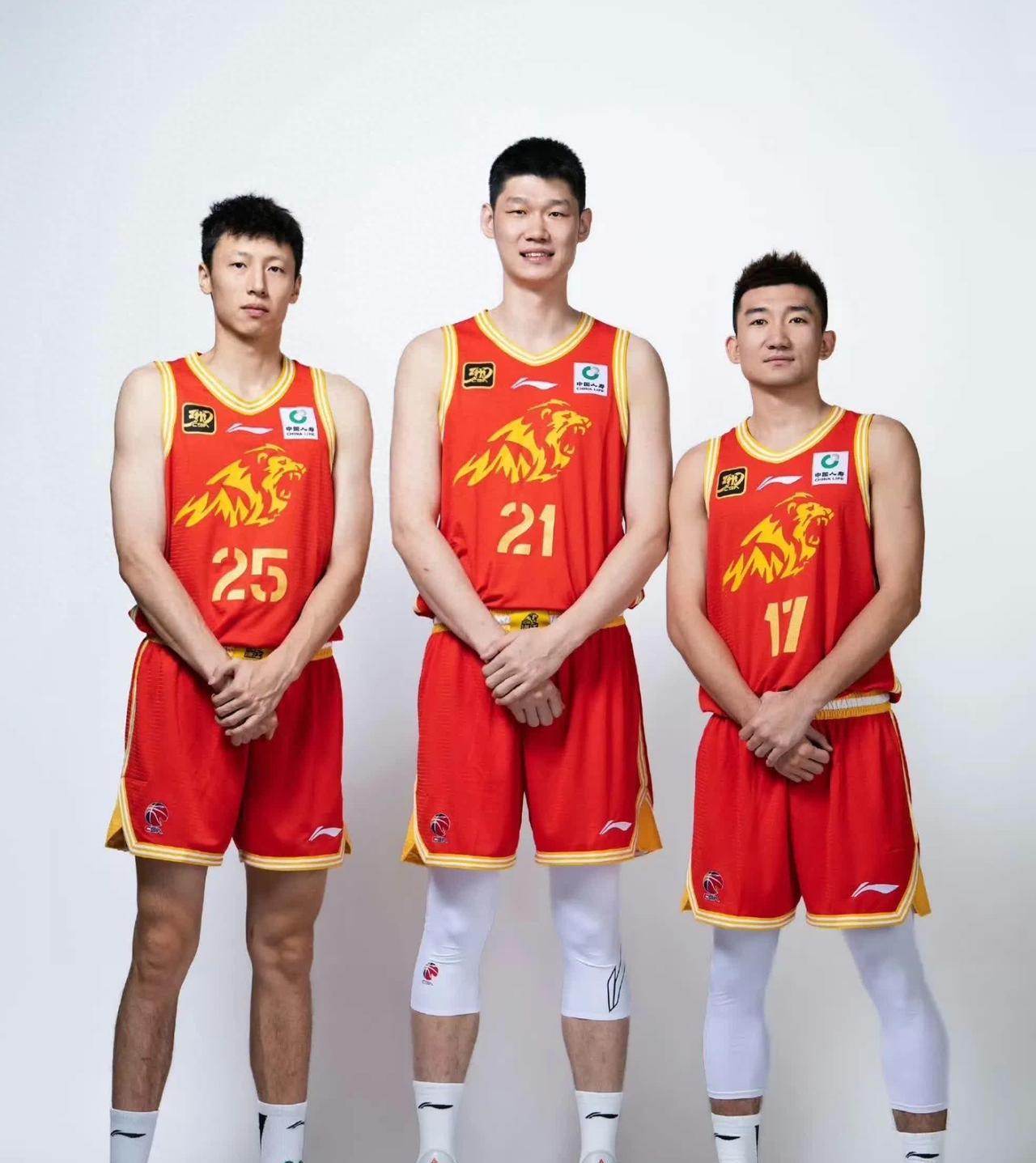 浙江广厦男篮队员今晚三路出击，究竟哪支队伍能赢得胜利！
6月7日，浙江广厦的队员