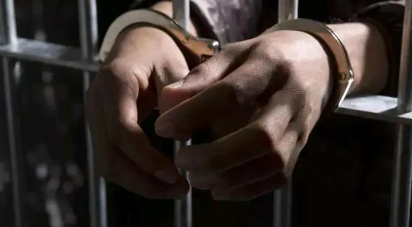 保护少年的你【隔空猥亵情节恶劣！公诉人：不适用减轻处罚】
“本案被告人一人实施3