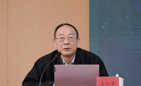 [太阳]金灿荣教授的话是一针见血，咱们中国人真没必要再盯着日本要那句有气无力的“