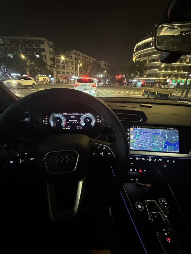 25款a3
体验感还不错，总体新车没啥毛病，就是胎噪，这个问题一直在，后期换轮胎