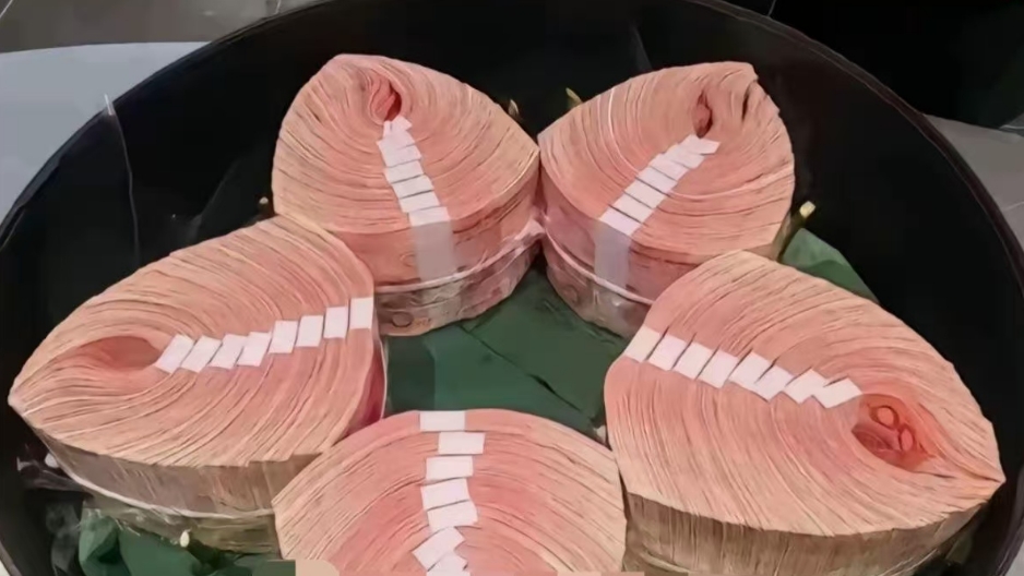领导，给您弄了点三文鱼你尝尝