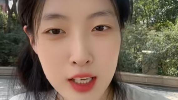 35岁以上的未婚剩女，已经进入婚介所的黑名单了