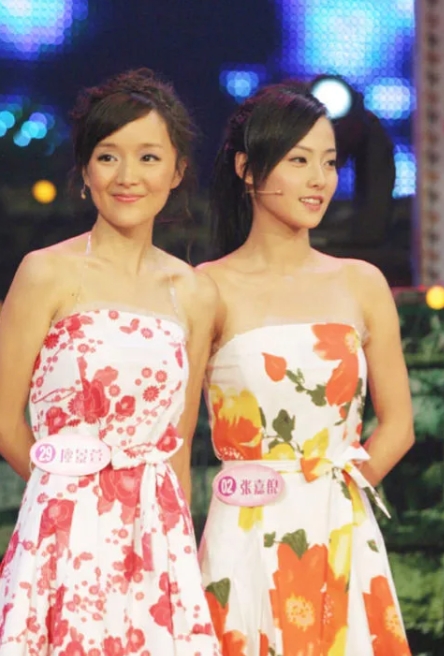 2006年，在琼瑶与湖南卫视联合举办的《寻找紫菱》的决赛上，“魔仙小蓝”廖景萱惜