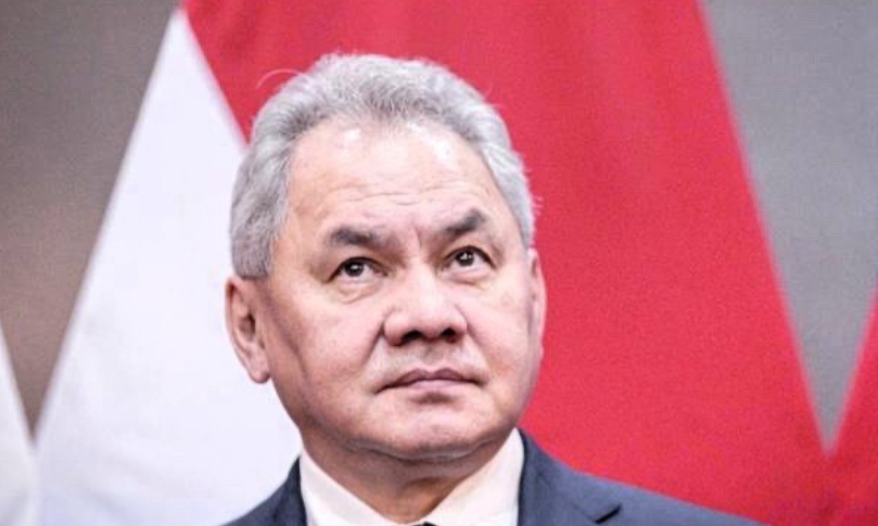 乌克兰做出正确选择！
据央视新闻，乌克兰国防部长乌梅罗夫透露，在完成对人道主义问