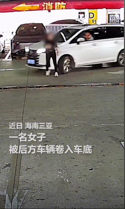 “刻在骨子里的善良！”近日，海南三亚，司机开车开小差，一女子不小心被车辆给撞倒并