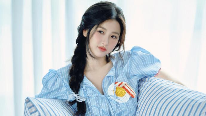 《云初令》官宣复仇女主，虞书欣双剧联动热度飙升