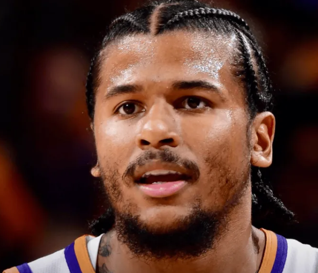 NBA常规赛，据记者报道，联盟消息源透露，太阳球员杰伦-格林遭遇右腿筋拉伤，他将