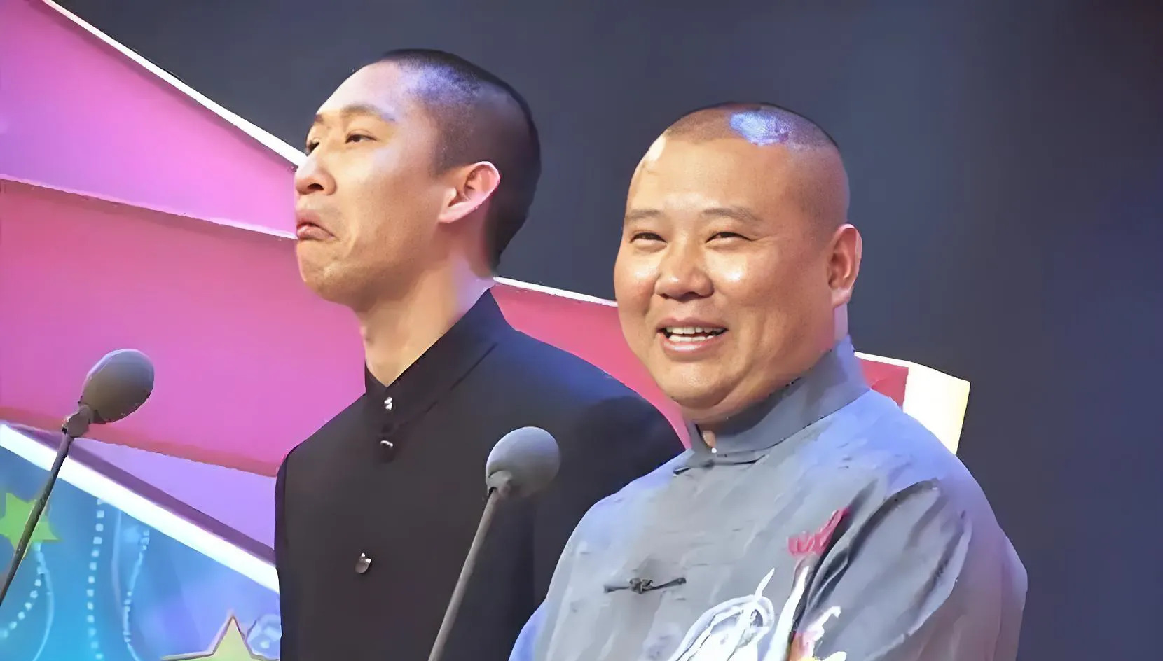 曹云金能碾压郭德纲和德云社吗











曹云金真的能反向碾压郭德纲？