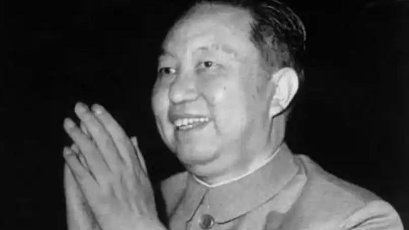 军中将帅：一场误会，一段佳话，一段传奇