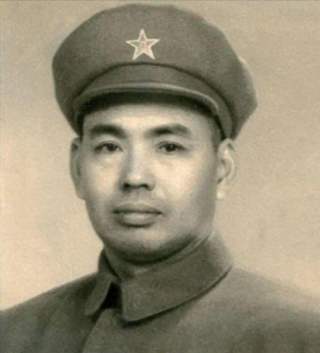 37年许世友与前妻离婚，建国后前妻恳求许世友帮忙，许是何态度？
1950年2月的