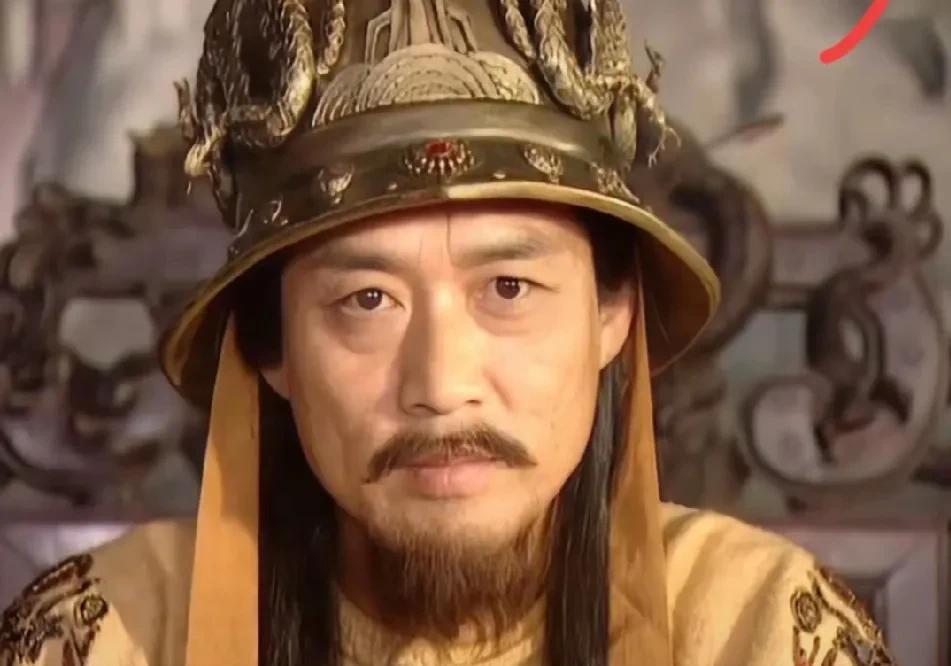 1856年9月1日深夜，在天京城内，东王府内，杨秀清搂着傅善祥在一阵云雨之后，酣