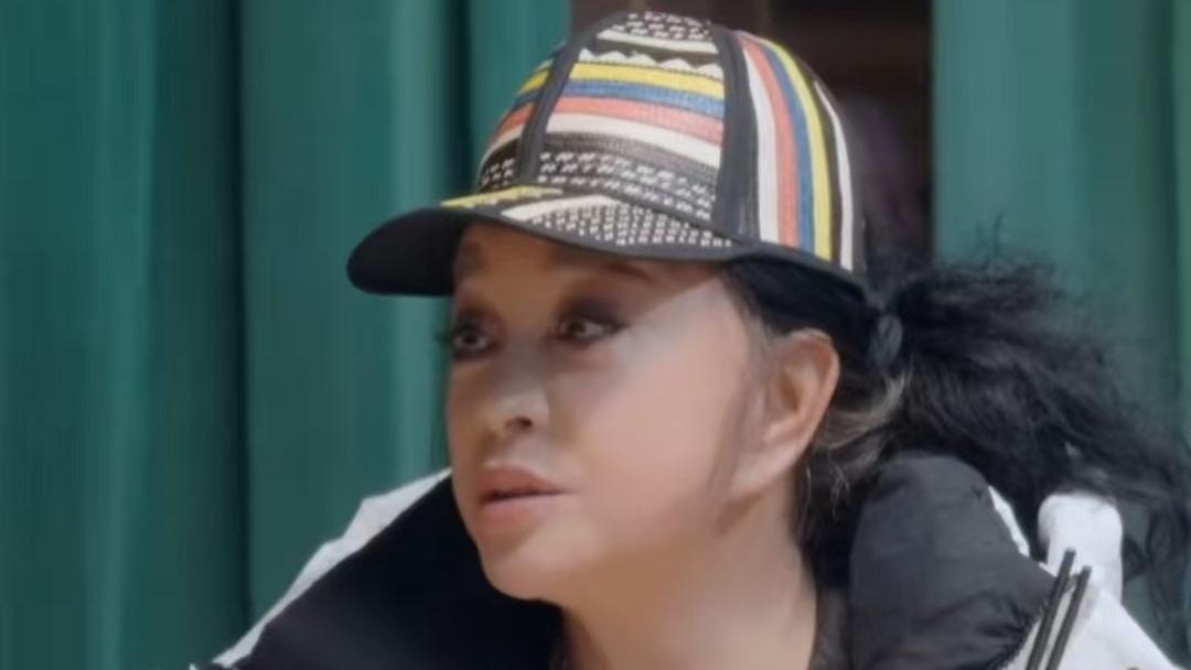 《一路繁花》第二季明显比第一季要团结多了！姐姐都是刘晓庆的熟人，还有宁静这个“大明白”！