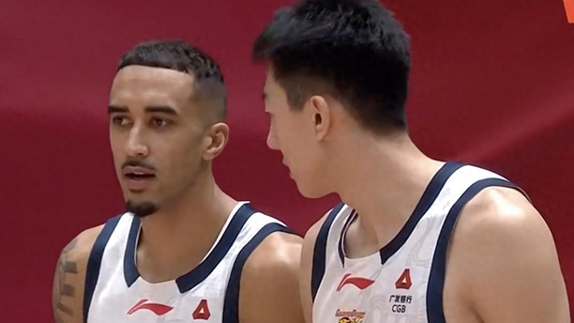广东险胜浙江却暴露2大问题，内线薄弱焦泊乔拉胯