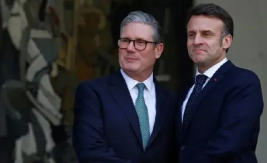 美国说不出钱支持乌克兰了。但是欧洲国家要出钱。钱还真的就出来了。
欧洲出钱，就是