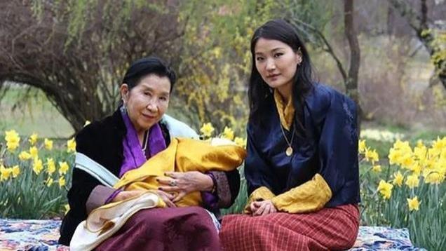不丹传奇太王太后：失宠被打入冷宫，扶子上位成赢家，93岁仍健在