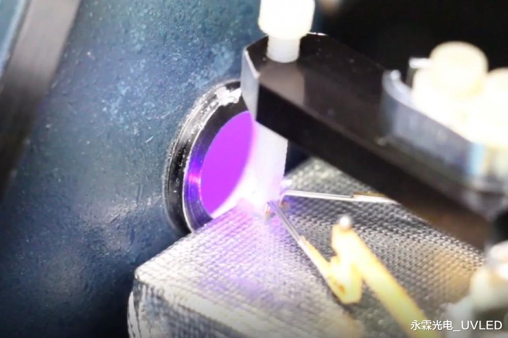 BluGlass 与北卡罗来纳州立大学延长合同