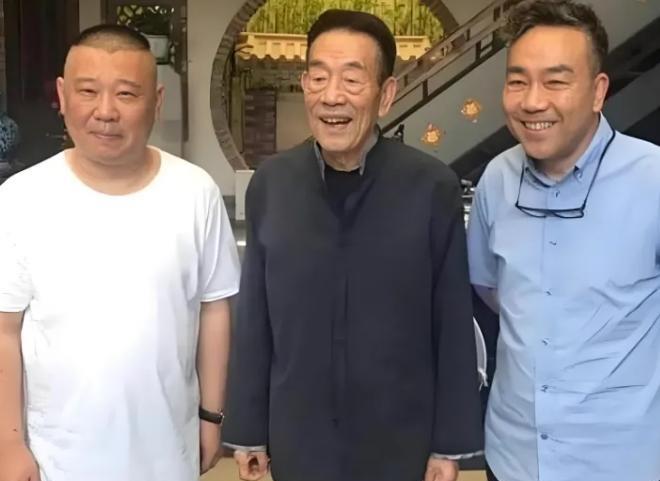 相声界十 代谱系来了。
一代宗师杨少华老先生走了。原以为相声界辈分最高的都已不在