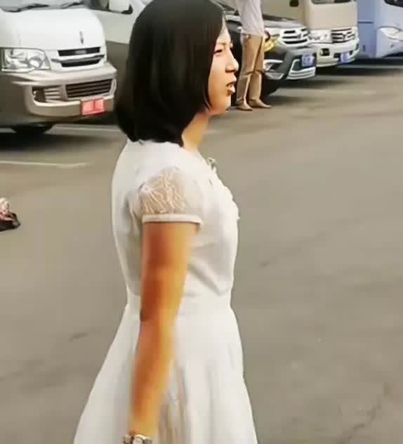 为什么朝鲜没有胖胖的人呢？

今晚咱们唠唠这样的话题。
在朝鲜，无论什么地
