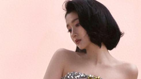 关晓彤的白发魔女妆背后的故事