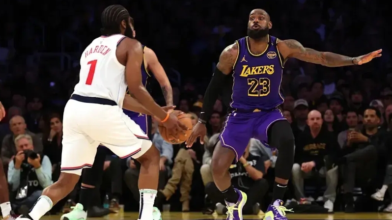 目前西部季后赛局势很明朗了

独行侠伤太多了，太阳也烂了，那么季后赛下半区就是火