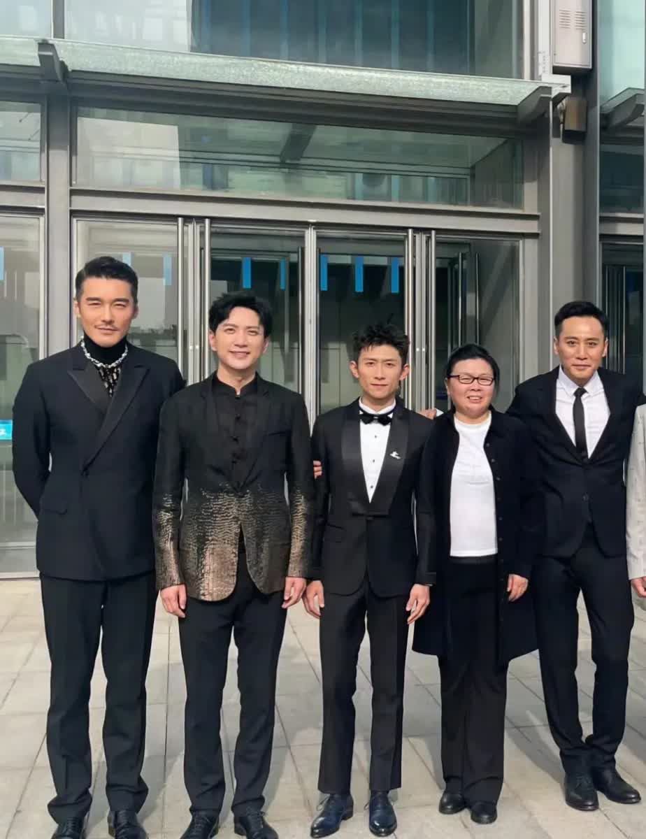 不愧是京圈出身的，真的是让人眼前一亮