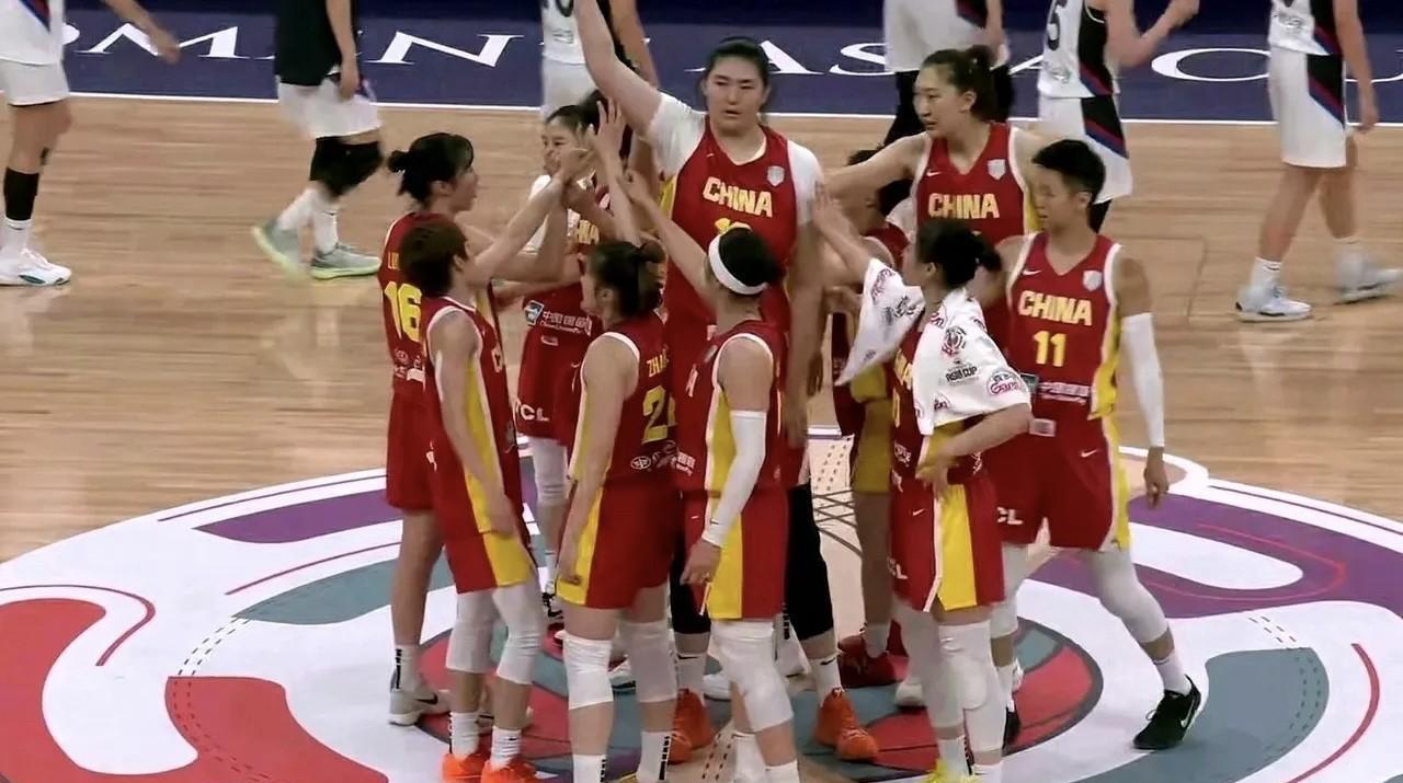 亚洲杯中国女篮91-69韩国，一战彻底认识以下3个球员。
1、韩旭（18分12篮