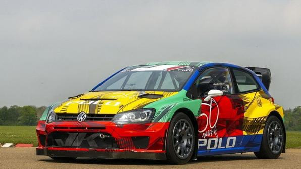 大众Polo 50岁搞事情，小丑涂装赛车太会整活了