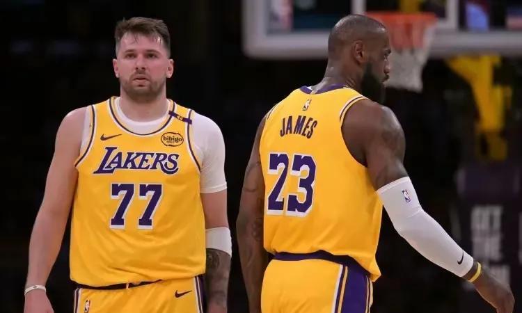 明天25日2025美国NBA季后赛东部总决赛赛程
明天25日，2024/2025