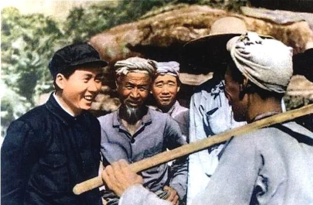 【毛泽东的辣椒外交：曾亲自种辣椒赠与斯大林】作为湖南人，毛泽东嗜食辣椒，举世闻名