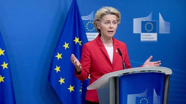 特朗普再进一步，石破茂不干了，对美死磕到底，红线问题没得谈