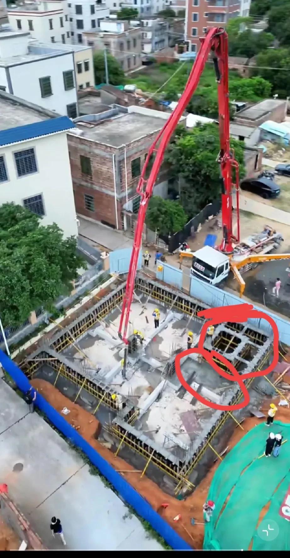 全红婵家建房子更新，现在开始浇铸剪力墙，建筑轮廓已经出来。每层两个大屋，三个小屋