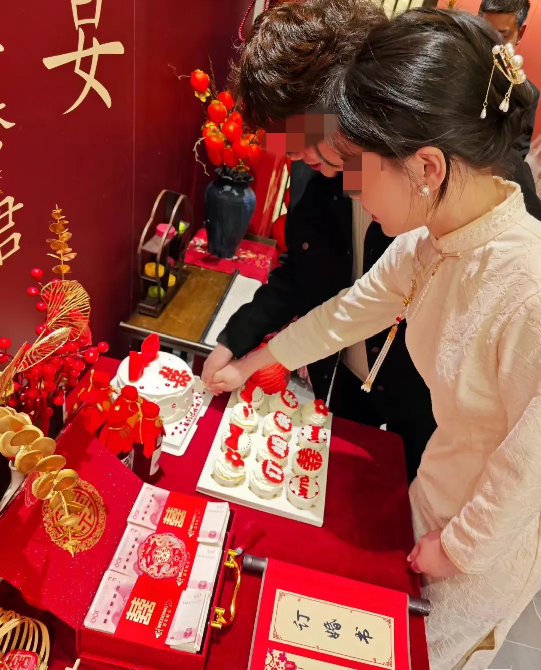 看了山西订婚案，
男方姐姐接受采访时说的那段话，
我感触颇深，两个老人一辈子的积