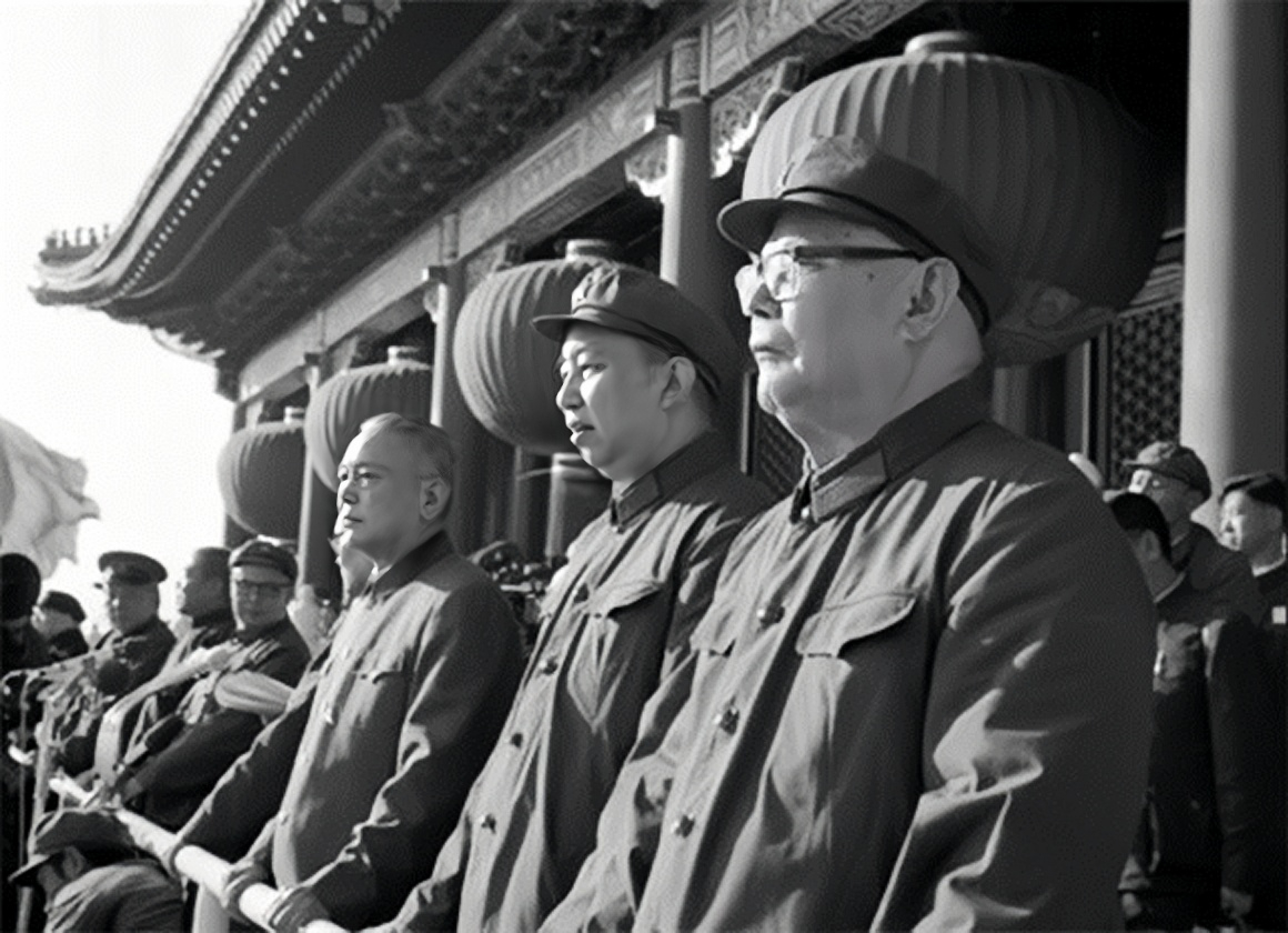 1976年10月6日晚上，粉碎四人帮后，要干的第一件事是什么？老成谋国的叶剑英提