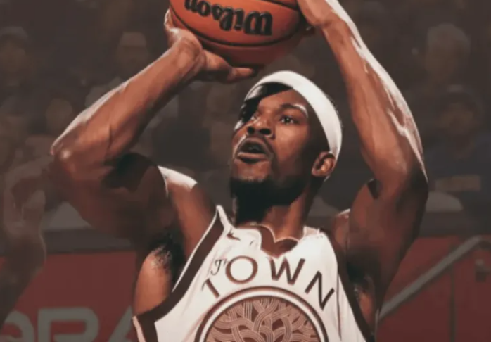 勇士主帅科尔在球队训练结束后接受了媒体采访，谈到了艾尔-霍福德。
科尔表示，霍福