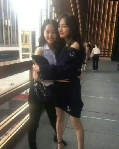 现在才明白杨幂以前为什么叫杨不修了 ​​​