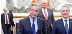 瑞士加速自贸升级反击美国











美国关税反伤自身，瑞士巧妙利用中