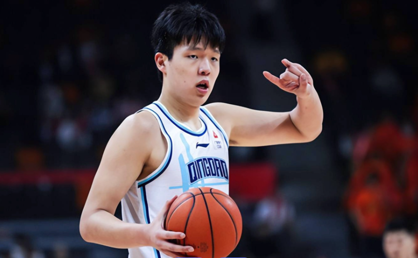 杨瀚森打出这样的数据，连勇士都眼馋。在NBA夏联比赛中，杨瀚森出场21分钟，7投
