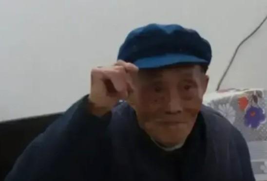 1943年，刘吉祥奉命给前线送80箱子弹，因仓库漆黑，阴差阳错送成了手榴弹，谁能