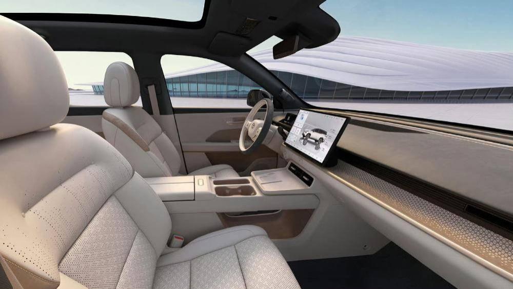 广汽丰田联手Momenta和华为：爆款“铁三角”背后藏着哪些逻辑