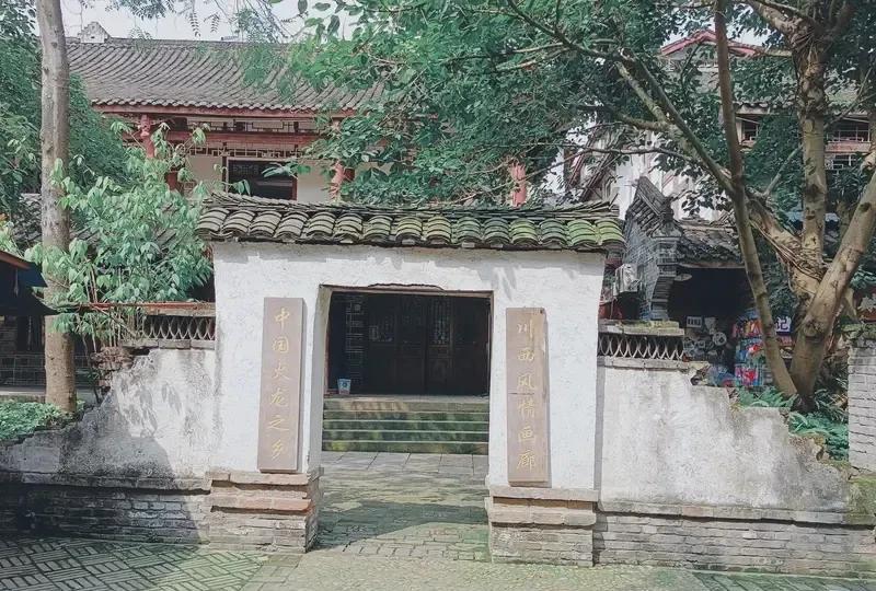 人这一辈子，一定要照顾好自己，除了健康，什么都不是你的。少生气，少计较，多开心，
