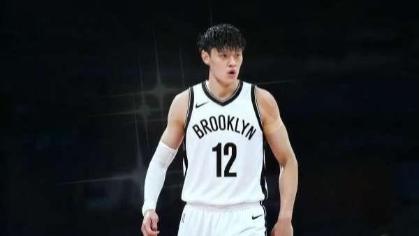 曾凡博NBA季前赛首秀来了，篮网VS太阳
