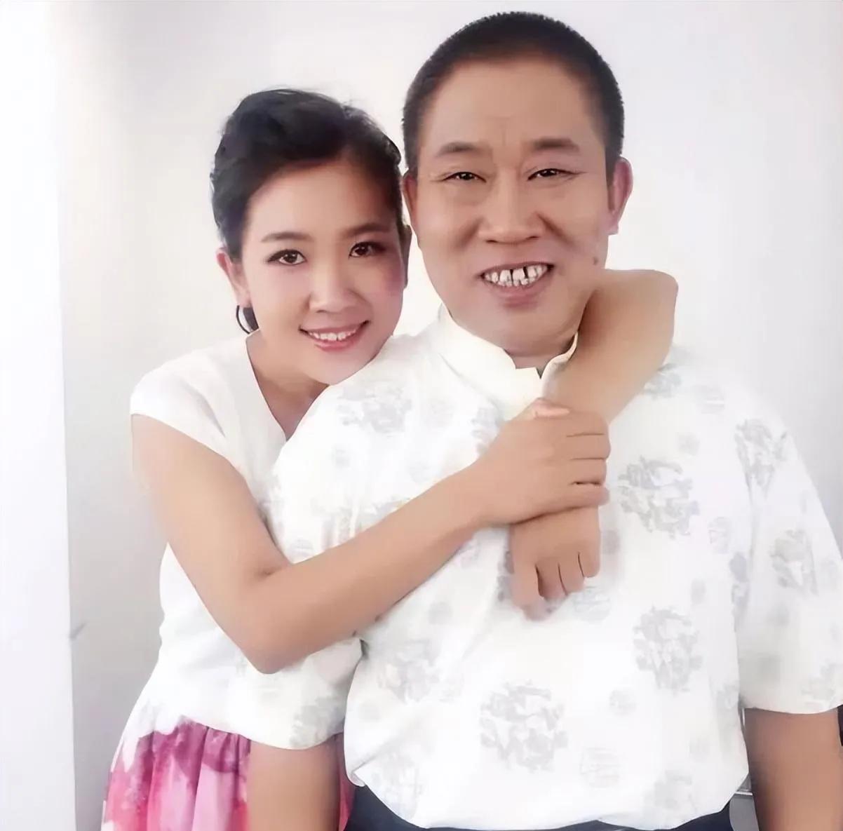 “丑”父亲杜旭东照样生出漂亮女儿!
        杜旭东，因为长相的缘故，在影