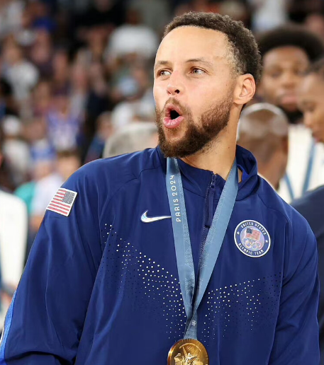 为什么现在的库里稳定性这么差？年纪差不多了，要接受自然规律。打不了退役啊