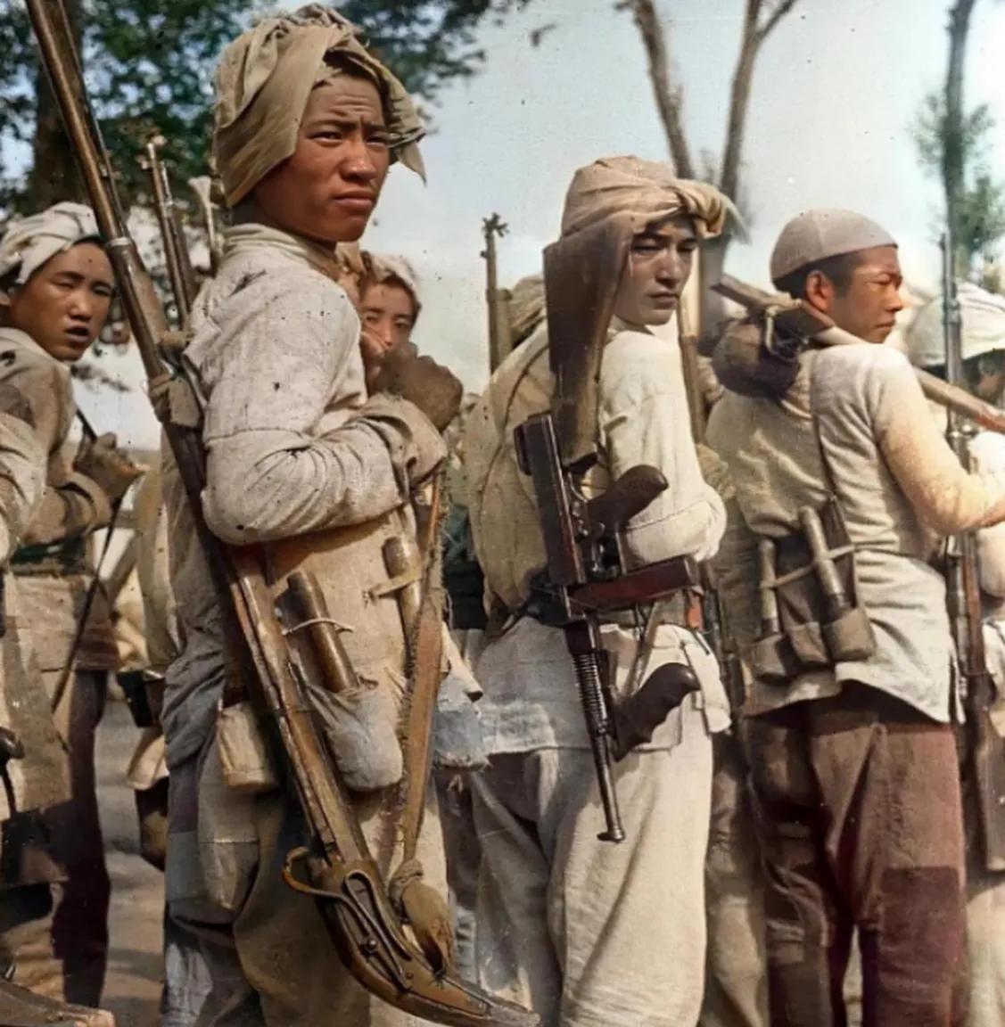 游击战在国际上是合法的作战手段。
1949年《改善战地武装部队伤者病者境遇的日内