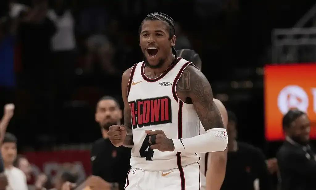 火箭连续7场篮板球领先对手，期间共计净胜101个
昨日NBA常规赛，火箭以116