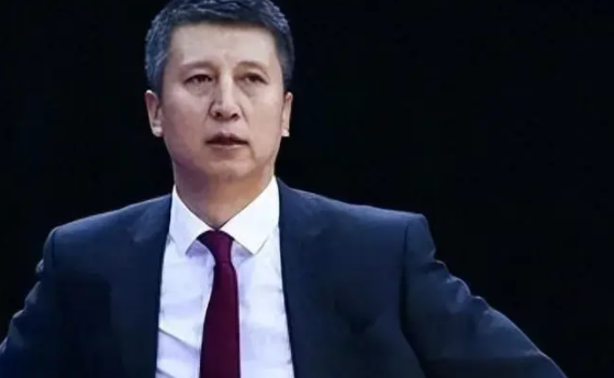 用对了，郭仕强改变了一点，胡明轩秒变神射手

上一场比赛，郭仕强把胡明轩放一号位