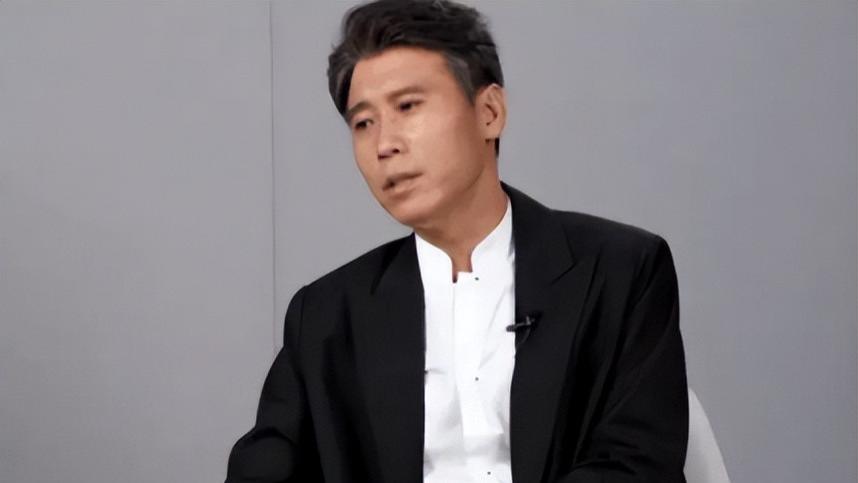 李乃文：27年演艺坚守终成“叔圈顶流”，事业家庭皆圆满