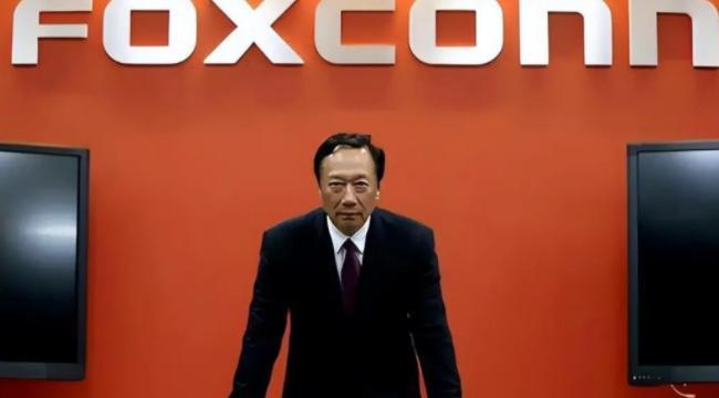 彻底摊牌了！富士康帝国崩塌！
郭台铭可能怎么也没想到，曾经在大陆市场呼风唤雨的富