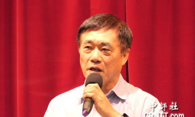 郝龙斌：不能忽视中间选民，两岸政策要符合民意
国民党主席候选人郝龙斌23日受访时
