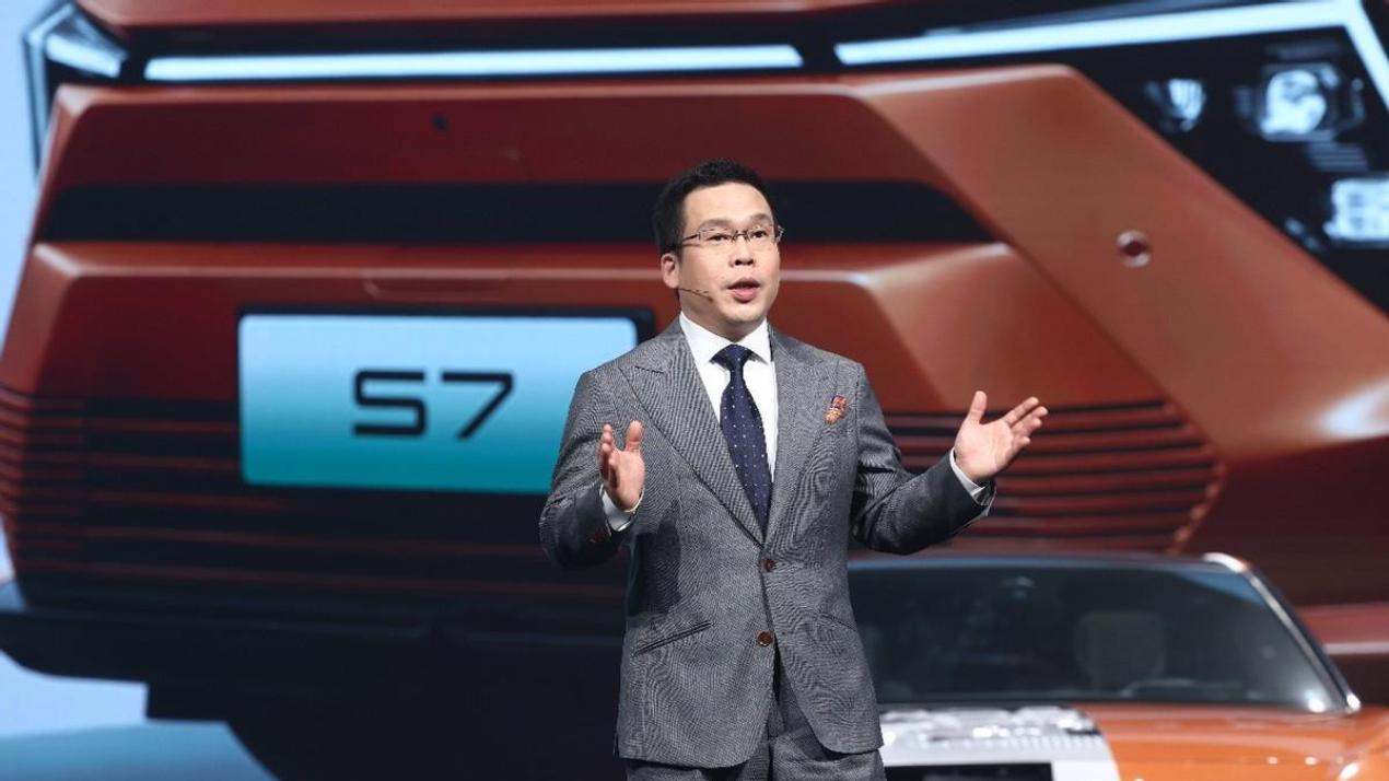 “双一流实力新标杆”东风本田S7正式上市